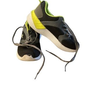 Everlast Grey and Neon Sneakers for Kids